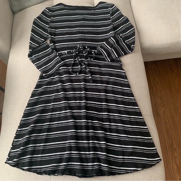 Justice Girls Size 10 Black & White Striped A Line Dress - Picture 5 of 7
